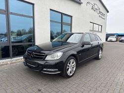 Schwarz Gebraucht 2012 Mercedes C200 Avantgarde Kombi | 7.480 € (Fairer Preis)