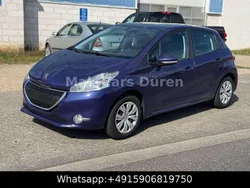 Blau Gebraucht 2015 Peugeot 208 Active Kleinwagen | 5.850 € (Fairer Preis)