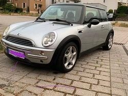 Silber Gebraucht 2001 Mini Cooper Kleinwagen | 1.300 €
