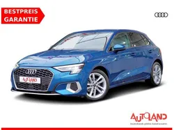 Blau Gebraucht 2022 Audi A3 Sportback Comfort Kleinwagen | 23.990 € (Teuer)