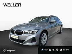 Grau Gebraucht 2023 BMW 320 Comfort Edition Kombi | 29.750 € (Superpreis)