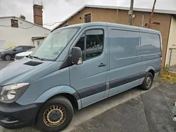 Grau Gebraucht 2015 Mercedes Sprinter Van | 9.999 € (Superpreis)