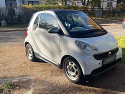 Weiß Gebraucht 2012 Smart ForTwo Coupé Kleinwagen | 4.950 € (Fairer Preis)