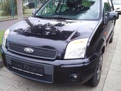 Schwarz Gebraucht 2011 Ford Fusion Ambiente Limousine | 2.199 € (Guter Preis)