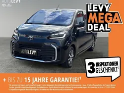 Schwarz Gebraucht 2024 Toyota Proace Verso Team Kombi | 40.890 € (Fairer Preis)