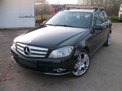 Schwarz Gebraucht 2008 Mercedes C200 Avantgarde Kombi | 3.500 € (Superpreis)
