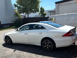 Weiß Gebraucht 2005 Mercedes CLS350 AMG Limousine | 11.900 € (Fairer Preis)