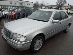 Silber Gebraucht 1996 Mercedes C180 Classic Limousine | 1.985 € (Guter Preis)