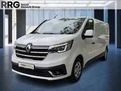 Weiss Gebraucht 2023 Renault Trafic Van | 26.990 € (Fairer Preis)
