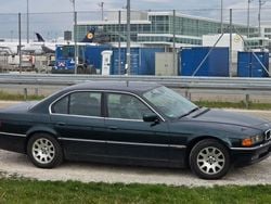 Grün Gebraucht 1996 BMW 728 Limousine | 5.799 € (Guter Preis)
