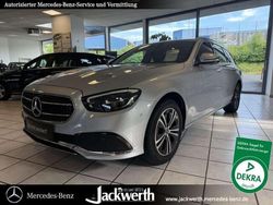 Silber Gebraucht 2022 Mercedes E220 Avantgarde Kombi | 39.990 € (Fairer Preis)