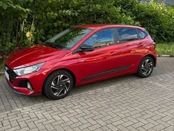 Rot Gebraucht 2022 Hyundai i20 Edition Kleinwagen | 16.500 € (Fairer Preis)