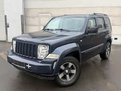 Blau Gebraucht 2009 Jeep Cherokee SUV | 7.900 €
