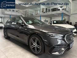 Grau Gebraucht 2025 Mercedes E300 AMG Kombi | 60.889 € (Fairer Preis)