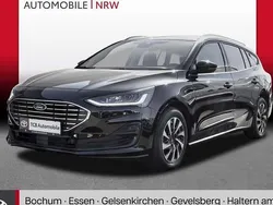 Schwarz Gebraucht 2023 Ford Focus Titanium Kombi | 19.699 € (Guter Preis)