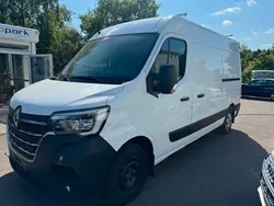 Weiß Gebraucht 2020 Renault Master Komfort Van | 14.400 € (Fairer Preis)