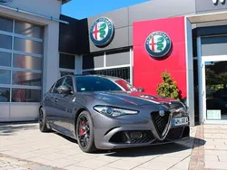 Grau Gebraucht 2020 Alfa Romeo Giulia Quadrifoglio Limousine | 54.900 € (Etwas zu teuer)