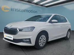 Weiß Neu 2025 Skoda Fabia Limousine | 17.999 € (Fairer Preis)