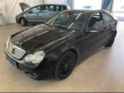 Schwarz Gebraucht 2008 Mercedes C180 Coupé | 3.800 € (Fairer Preis)