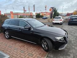 Schwarz Gebraucht 2019 Mercedes E200 Avantgarde Limousine | 19.800 € (Superpreis)