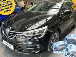Blackpearlschwarz (metallic) Gebraucht 2023 Renault Mégane GrandTour Techno Kombi | 22.490 €