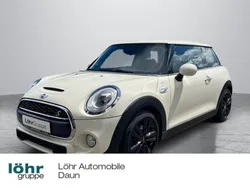 Weiß Gebraucht 2017 Mini Cooper S Kleinwagen | 14.580 € (Guter Preis)