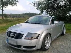 Silber Gebraucht 2000 Audi TT Roadster Cabrio | 8.900 € (Fairer Preis)