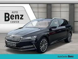 Schwarzmagic perleffekt met. Gebraucht 2021 Skoda Superb LAURIN & KLEMENT Kombi | 27.490 € (Etwas zu teuer)