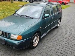 Grün Gebraucht 1997 VW Polo Kombi | 750 € (Fairer Preis)