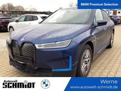Phytonicblau Gebraucht 2022 BMW iX SUV | 53.770 €