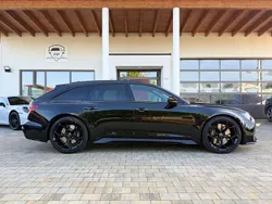 Schwarz Gebraucht 2025 Audi RS6 Sport Kombi | 121.880 €