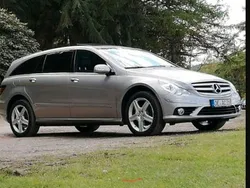 Silber Gebraucht 2008 Mercedes R350 Van / Kleinbus | 9.500 € (Fairer Preis)