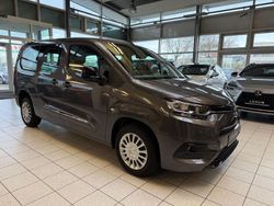 Grau mica Gebraucht 2023 Toyota Proace Verso City Van / Kleinbus | 26.895 € (Fairer Preis)