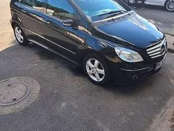 Schwarz Gebraucht 2006 Mercedes B170 Van / Kleinbus | 2.000 € (Guter Preis)