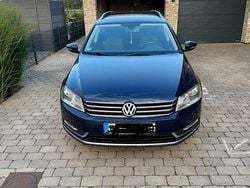 Blau Gebraucht 2011 VW Passat Comfortline Kombi | 9.500 € (Teuer)