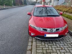 Rot Gebraucht 2009 Honda Civic Sport Limousine | 5.900 € (Fairer Preis)