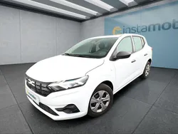Weiß Gebraucht 2024 Dacia Sandero Kleinwagen | 14.299 € (Guter Preis)