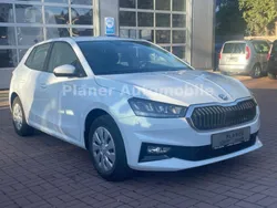 Weiß Gebraucht 2022 Skoda Fabia Active Kleinwagen | 14.500 € (Guter Preis)