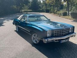 Blau Gebraucht 1975 Chevrolet Monte Carlo Limousine | 19.750 €