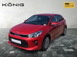Signalrot Gebraucht 2018 Kia Rio DREAM-TEAM Edition Limousine | 11.499 € (Fairer Preis)