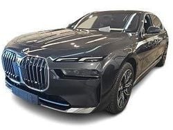 Grau Gebraucht 2023 BMW i7 Limousine | 75.751 € (Superpreis)