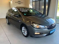 Grau Gebraucht 2019 Opel Astra Innovation Limousine | 10.900 € (Fairer Preis)