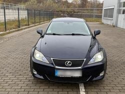 Blau Gebraucht 2007 Lexus IS220d Limousine | 2.700 € (Fairer Preis)