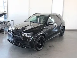 Schwarz , obsidianschwarz Gebraucht 2024 Mercedes GLE300 AMG Limousine | 77.900 € (Fairer Preis)