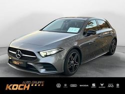Grau Gebraucht 2022 Mercedes A200 AMG line Limousine | 26.830 € (Fairer Preis)