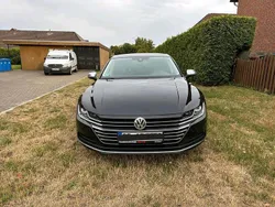 Schwarz Gebraucht 2017 VW Arteon Limousine | 19.900 € (Fairer Preis)