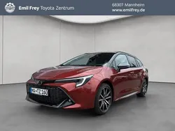 Metal oxide orange metallic Gebraucht 2025 Toyota Corolla Sport Kombi | 35.500 € (Teuer)