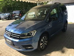 Blau Gebraucht 2018 VW Caddy Edition Van / Kleinbus | 21.980 € (Etwas zu teuer)