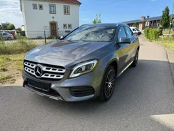 Mountaingrau met. Gebraucht 2017 Mercedes GLA180 AMG line SUV | 22.390 € (Fairer Preis)