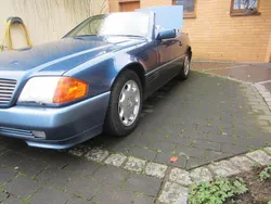 Blau Gebraucht 1989 Mercedes SL300 Cabrio | 11.950 €